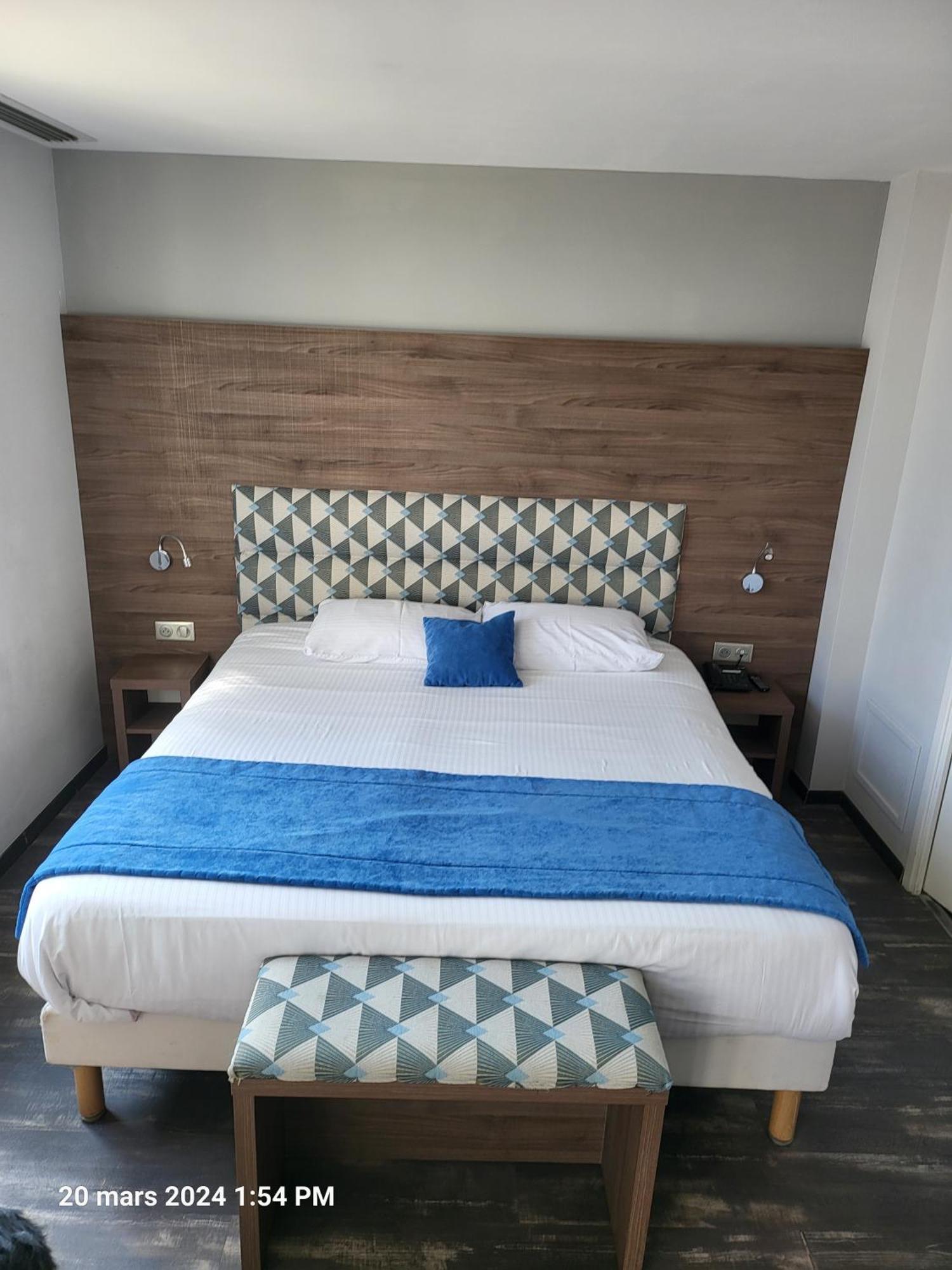 Hotel Flots D'azur 3*