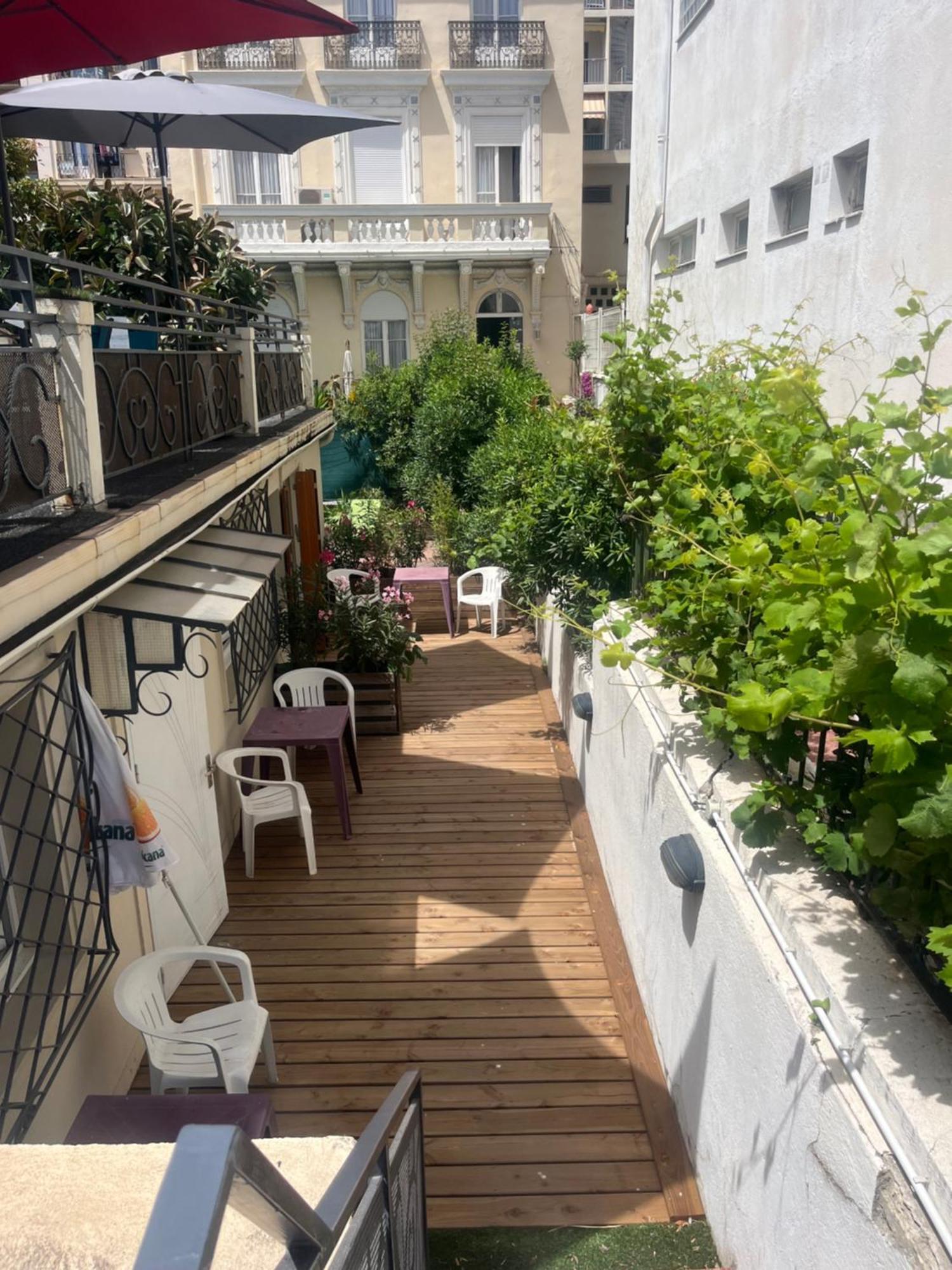 Flots D'azur 3*