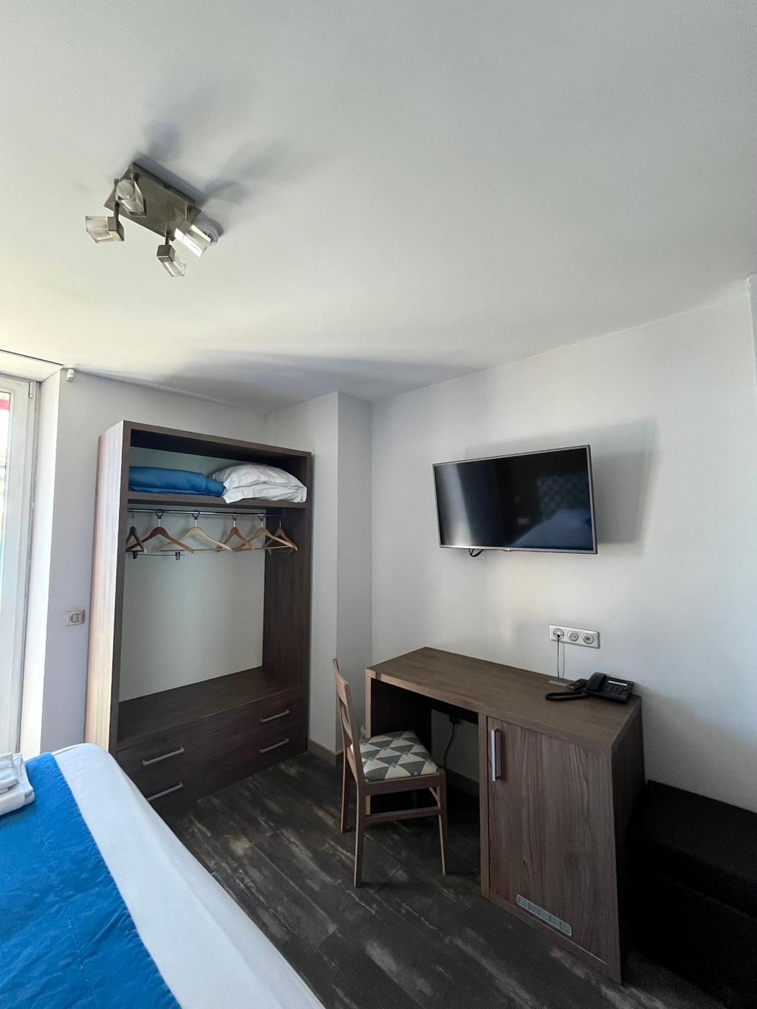 Flots D'azur 3*